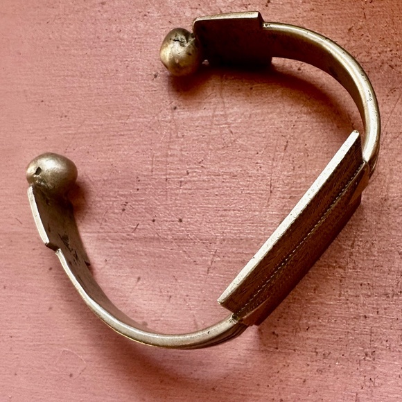 Silver alloy African tribal armband - Picture 3 of 5